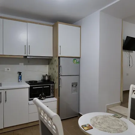 Hermes Elite Apartment Sarande