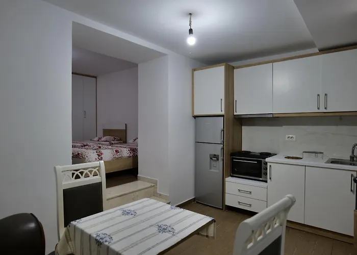 Hermes Elite Apartment *