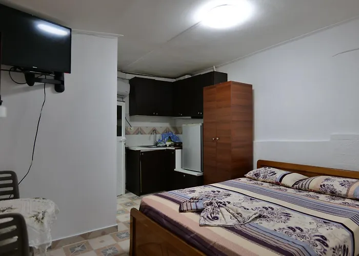 Hermes Elite * Sarandë