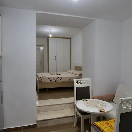 Hermes Elite * Sarandë