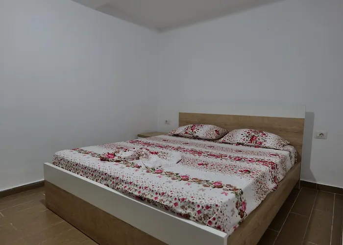 Hermes Elite Apartment *